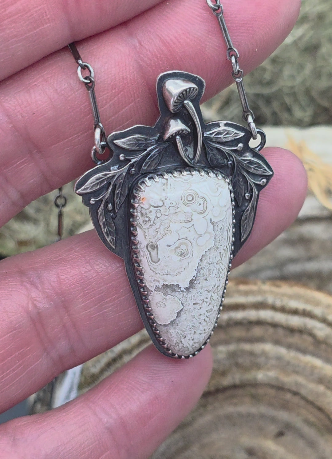 Lace agate mushroom necklace